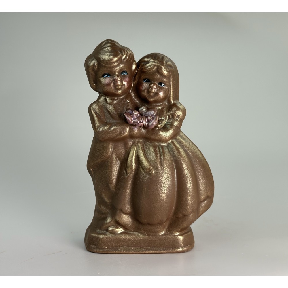 Шоколадная фигура "Влюбленные детки"